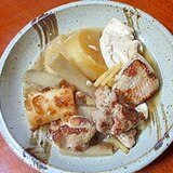 柔らかもも肉の大根とゴボウ煮